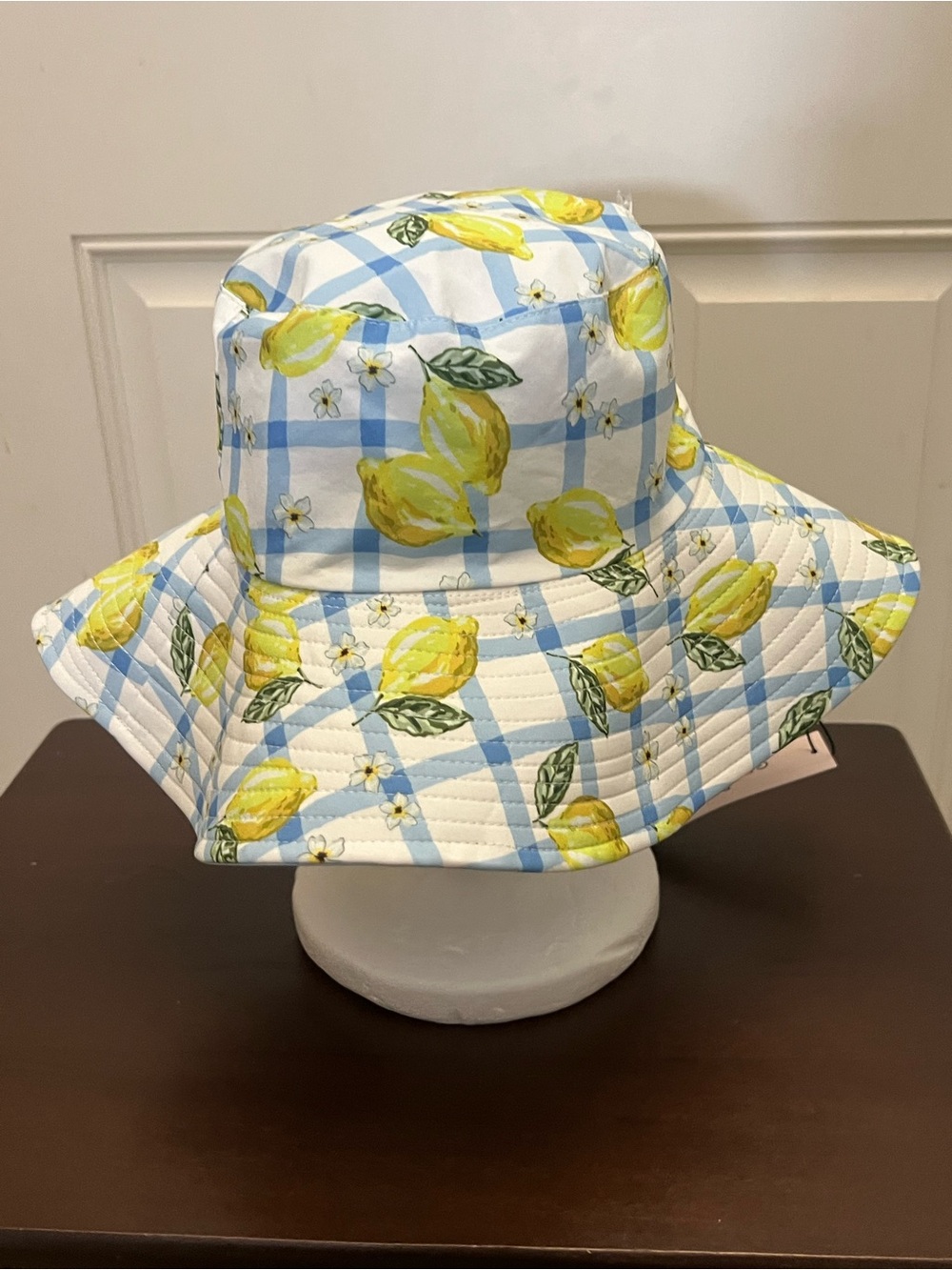 BCBGeneration Lemon Print Vacation Resortwear Bucket‎ Hat - Yellow & Blue